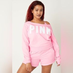VS PINK Fleece cropped sweatshirt 🤍